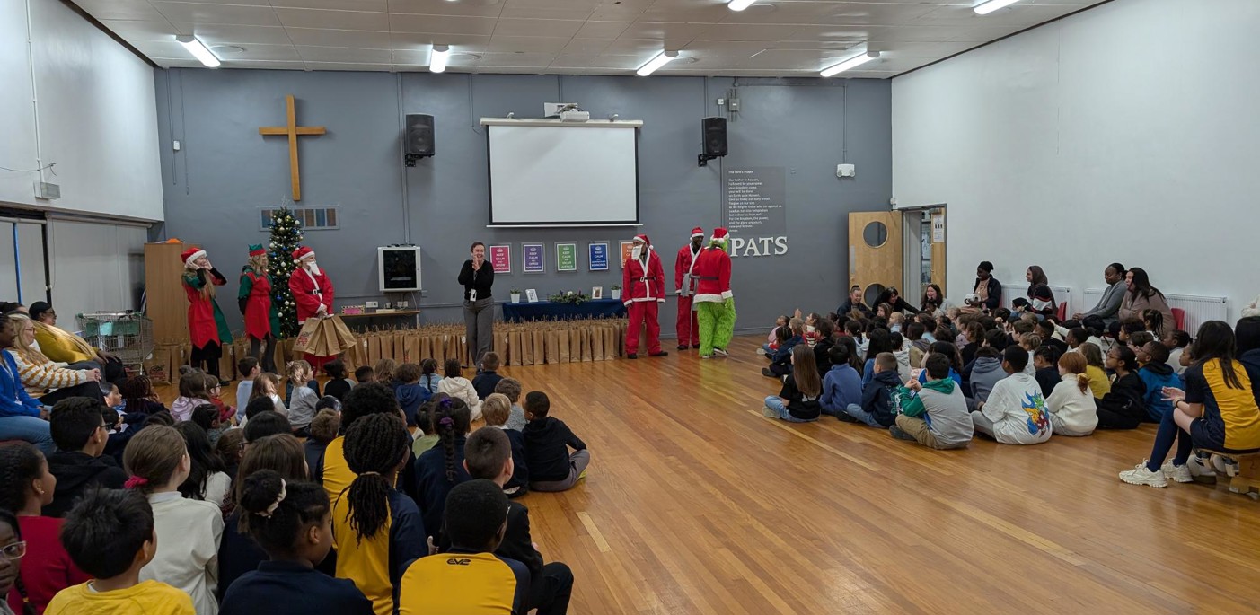 Santas At Sussex Place7