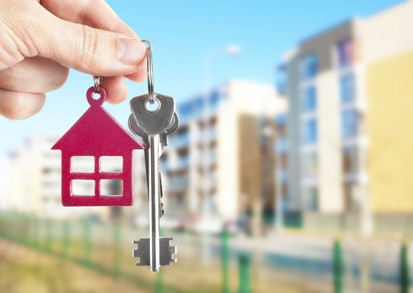Door keys to a new home