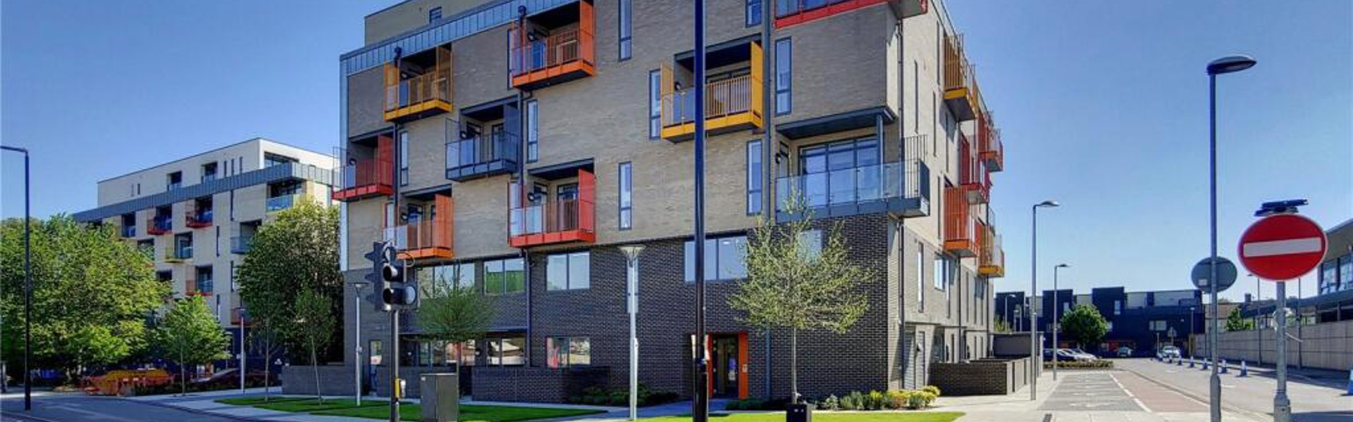 463 Purley Way