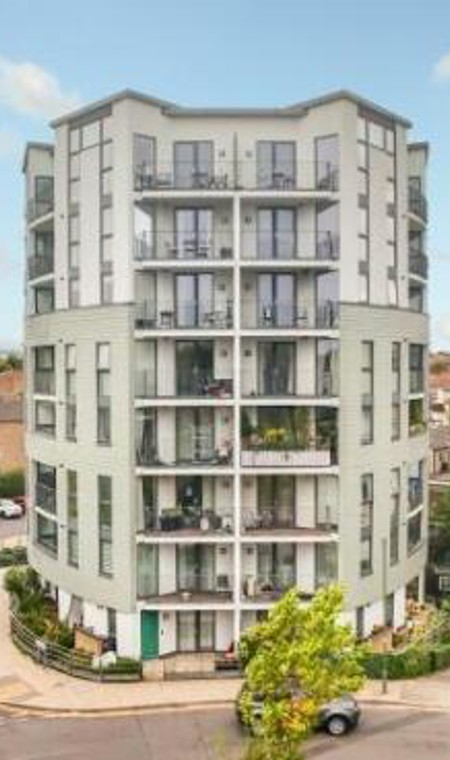 Butterfly Court Image