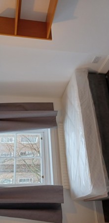 Bedroom with single bed