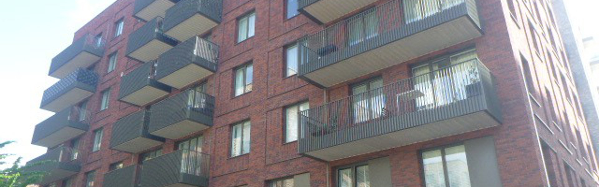 Image Of Lyle Apartments